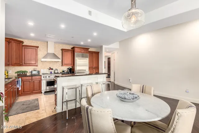 $9,000 | 8 Biltmore Estate, Unit 114, Phoenix, AZ 85016