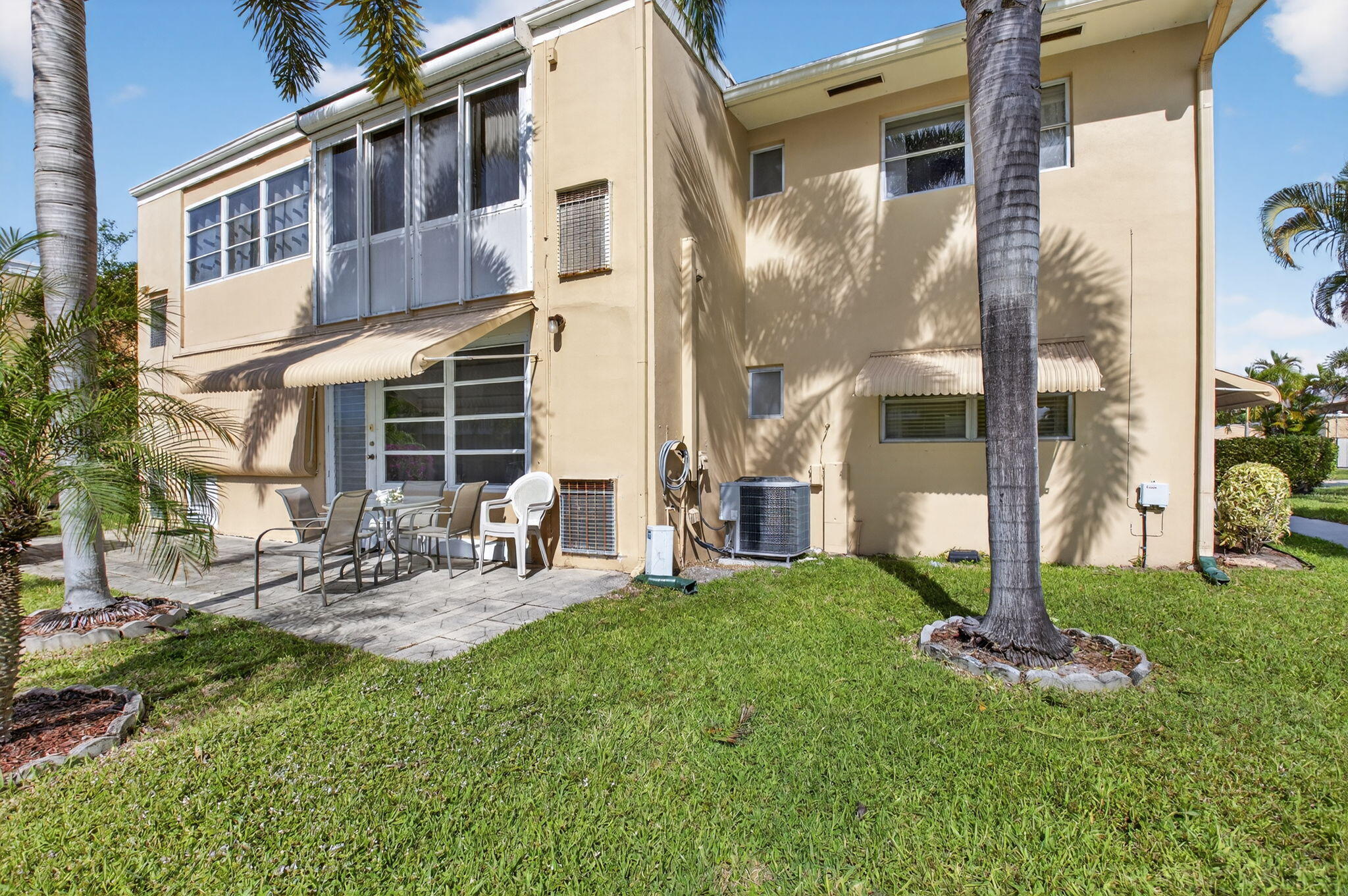 2152 Northeast 1st Way, Unit 101 Boynton Beach, FL 33435 - Photo 23 of 31 Village Royale 24