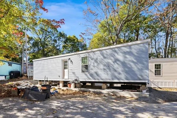 $205,000 | 98 Newbury Street, Unit 2B, Danvers, MA 01923