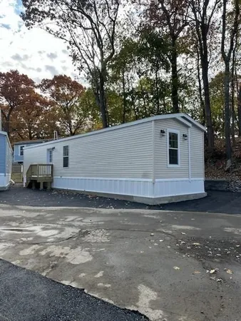 $205,000 | 98 Newbury Street, Unit 2B, Danvers, MA 01923