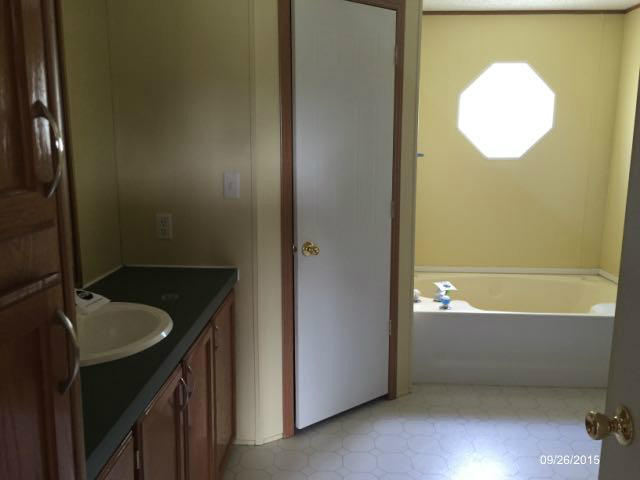 1112 Ridgeview Road Maryville, TN 37801 - Photo 6 of 16 m_2036019