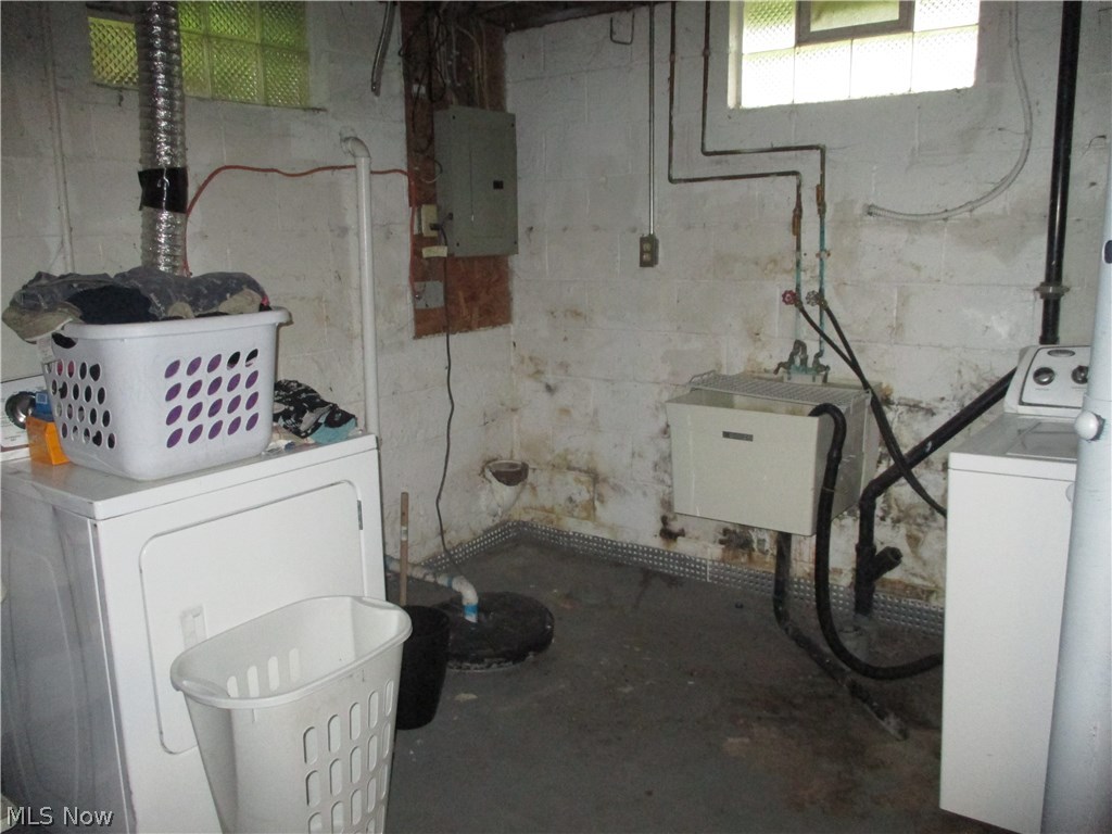 5917 Christman Road Uniontown, OH 44685 - Photo 11 of 14 Gallery Image 11
