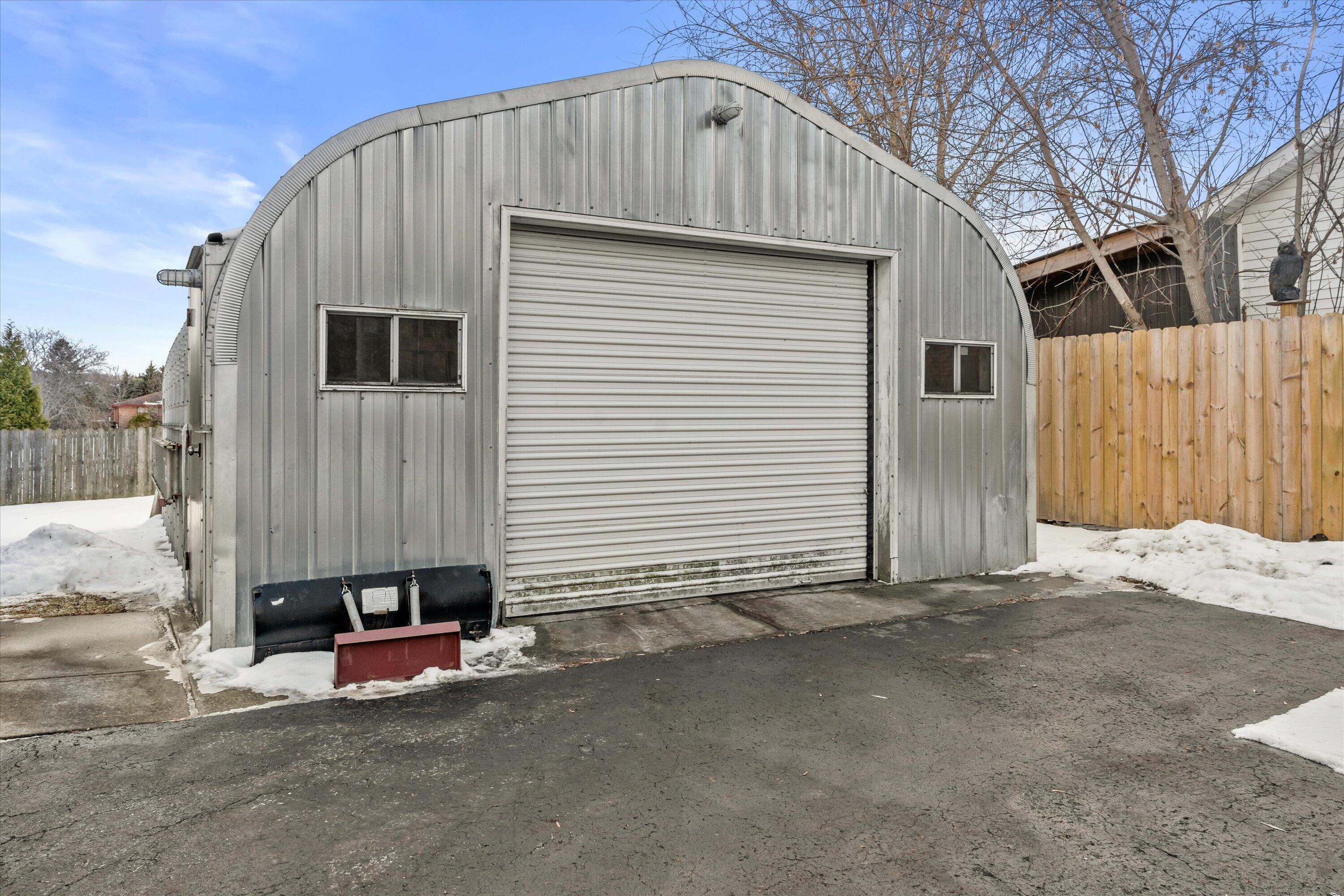 4111 12th Street Somers, WI 53144 - Photo 4 of 24 22-DSC09459