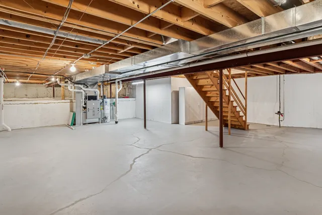 $835,000 | 723 Mesa Drive, Naperville, IL 60565