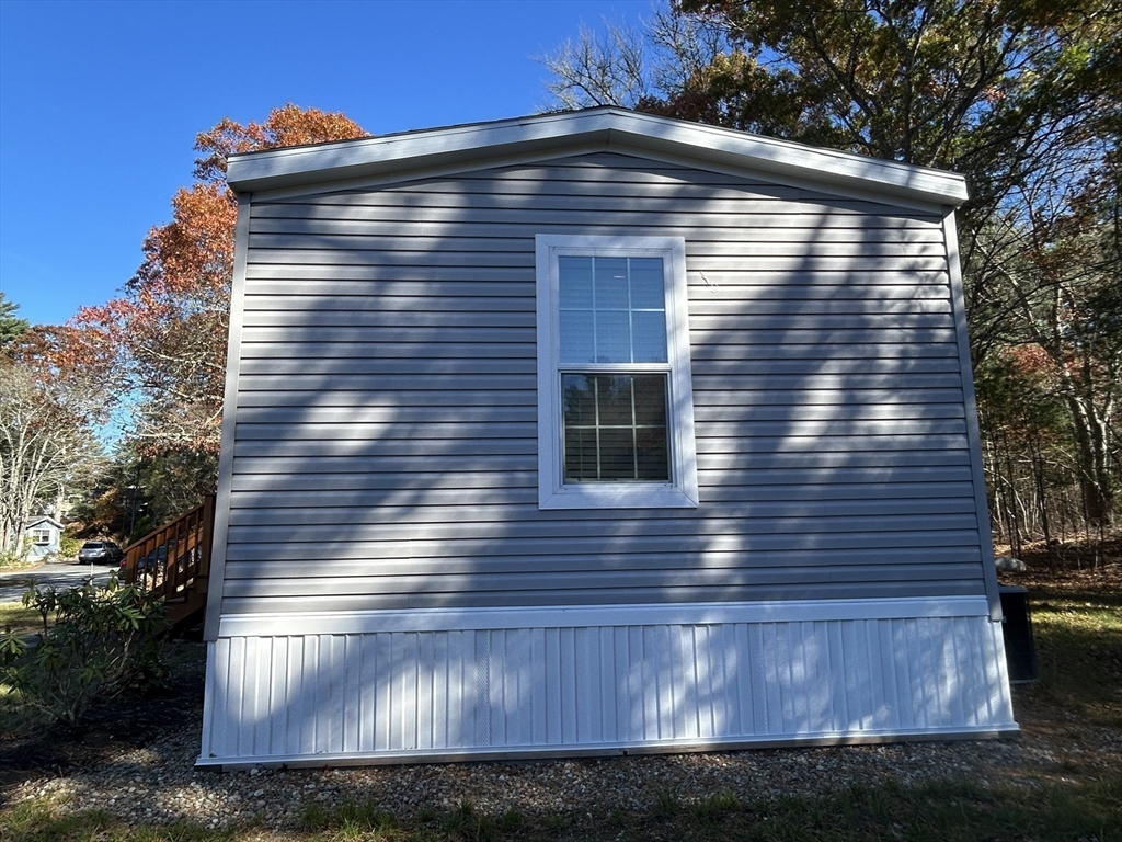 41 Longboat Road Wareham, MA 02576 - Photo 12 of 15 a front view of a house
