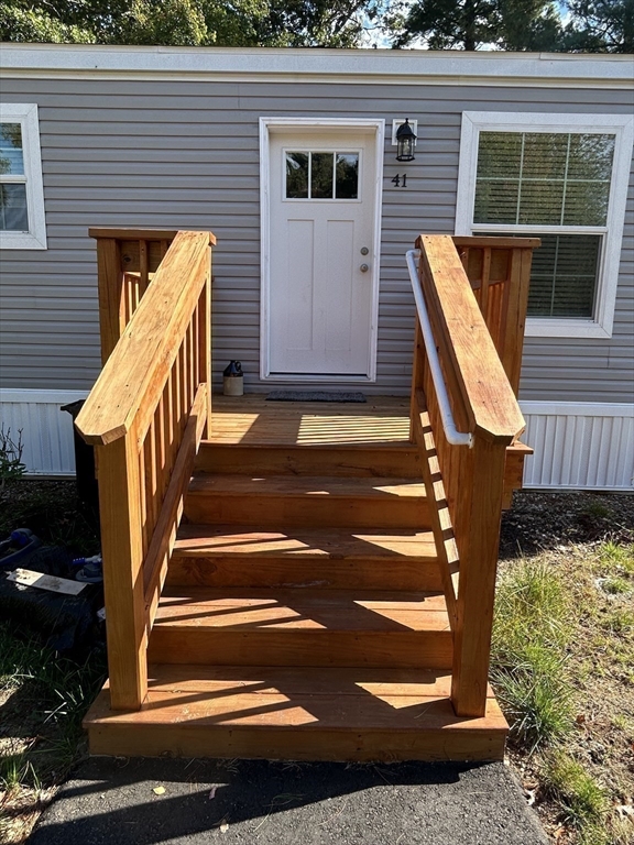 41 Longboat Road Wareham, MA 02576 - Photo 7 of 15 a view of outdoor space