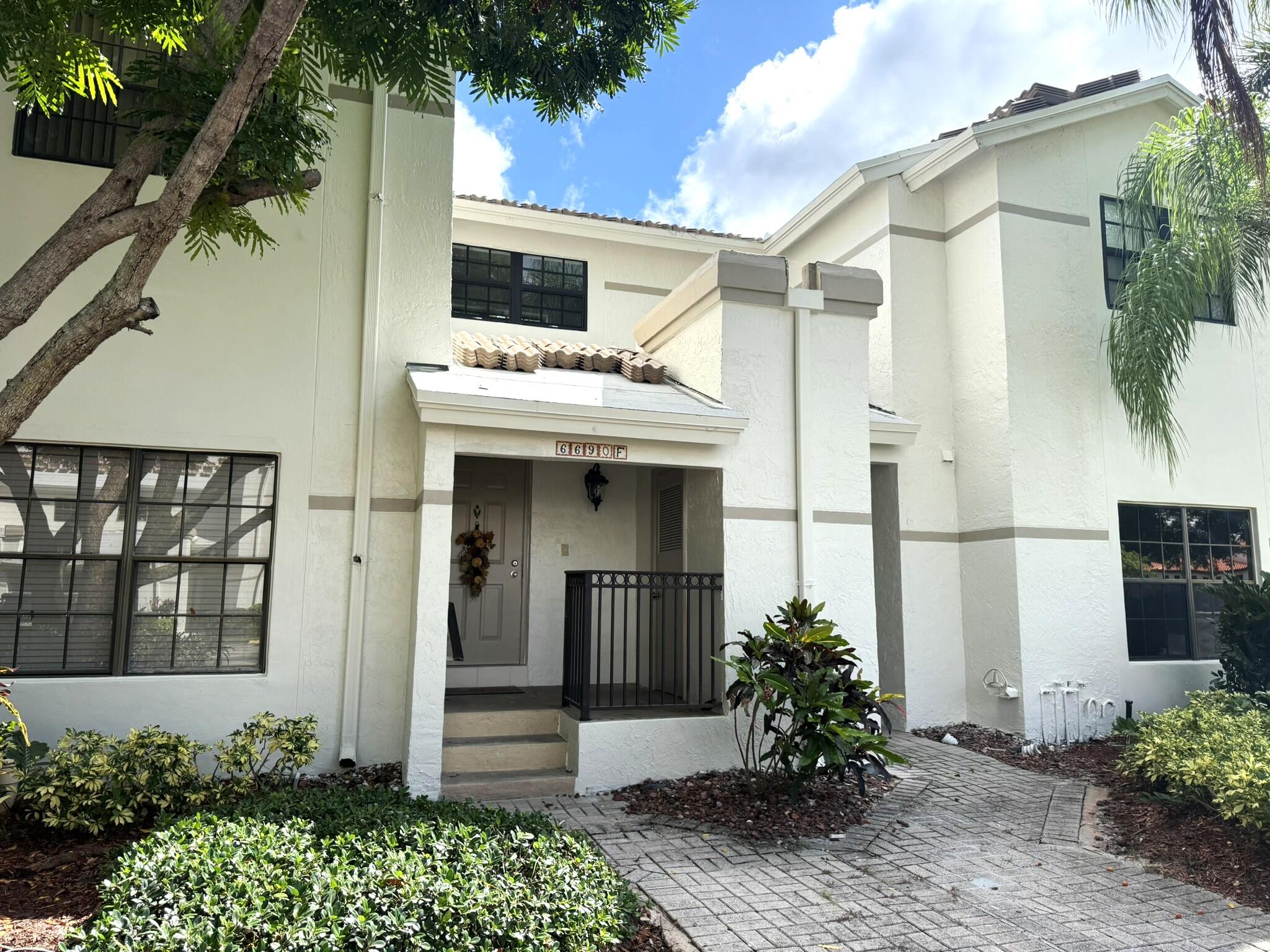 6690 Montego Bay Boulevard, Unit F Boca Raton, FL 33433 - Photo 1 of 31 1