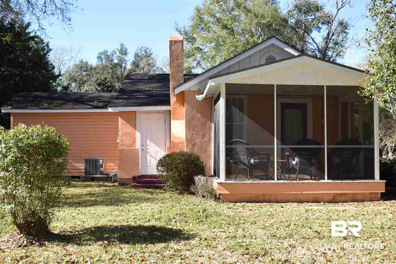 562 Morphy Avenue Fairhope, AL 36532 - Photo 3 of 6
