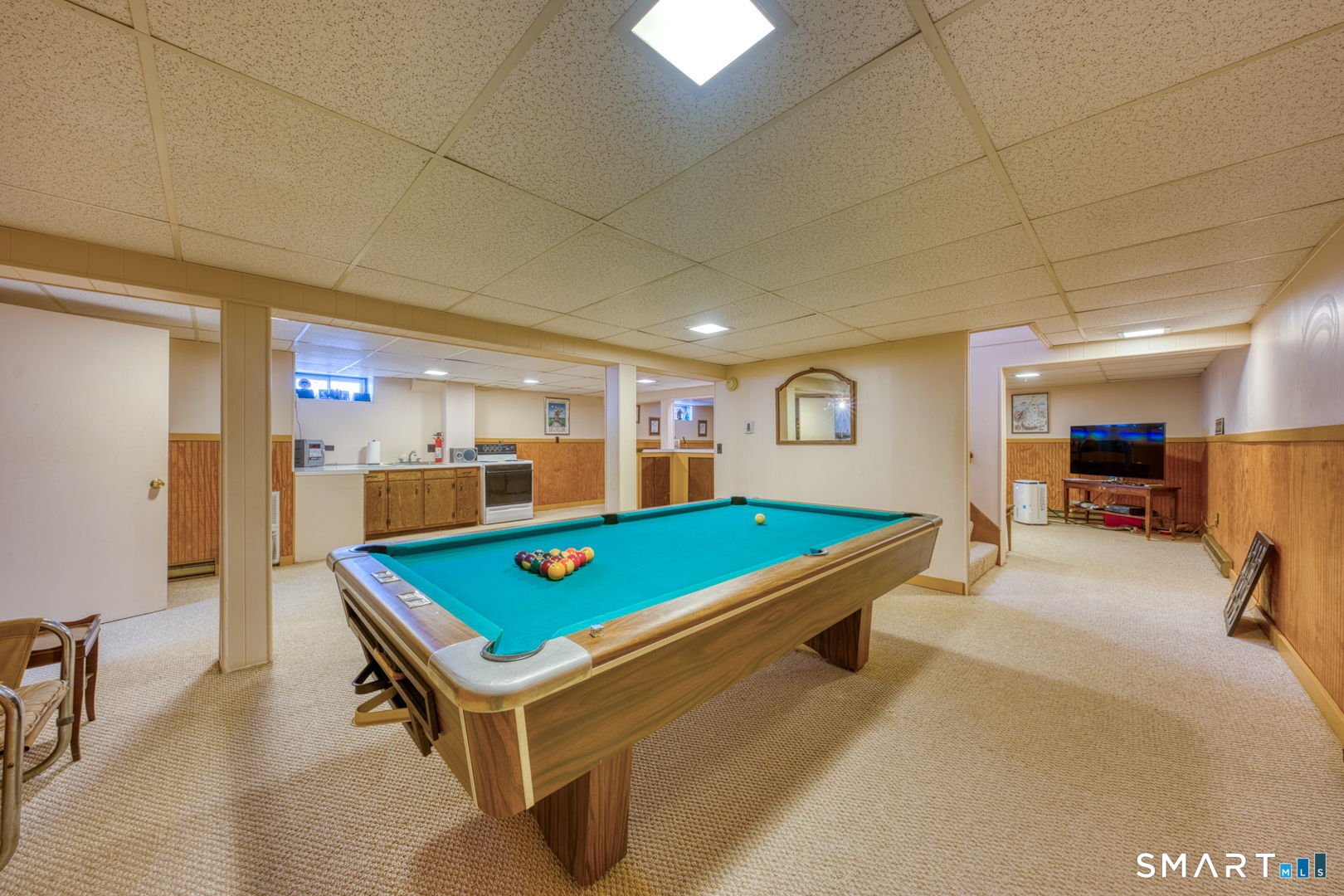 270 Higby Road Middletown, CT 06457 - Photo 32 of 40 Slate Pool Table