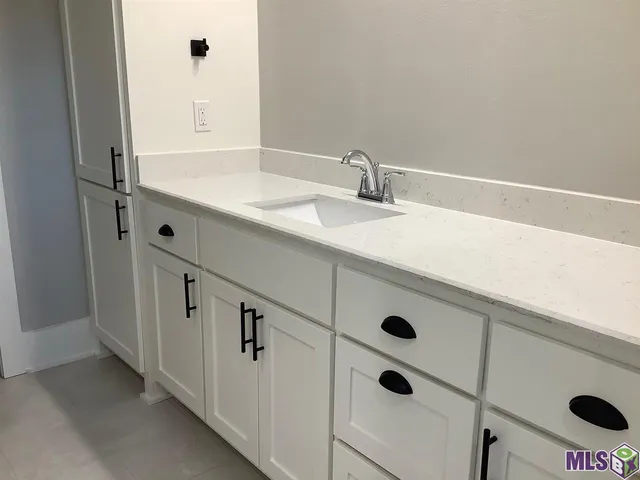 $281,000 | 5704 Goodwood Crossing Lane, Baton Rouge, LA 70806