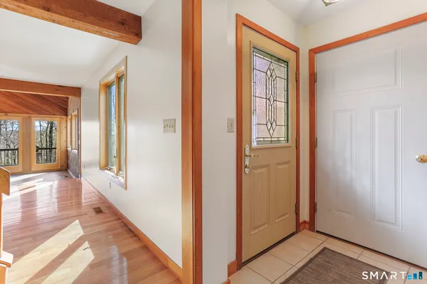 $559,900 | 68 Tawney Drive, Bethany, CT 06524