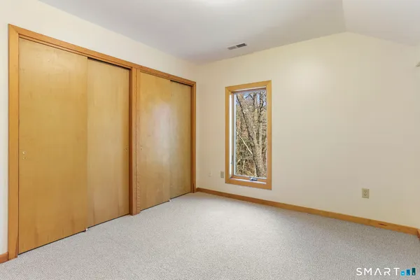 $559,900 | 68 Tawney Drive, Bethany, CT 06524