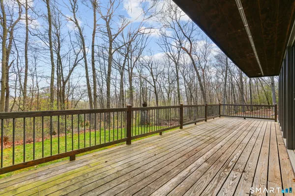 $559,900 | 68 Tawney Drive, Bethany, CT 06524