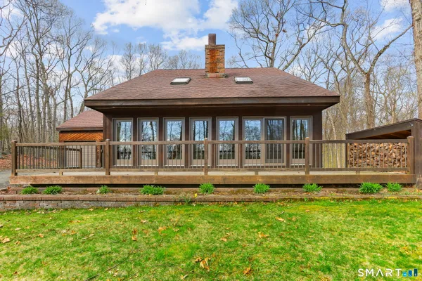 $559,900 | 68 Tawney Drive, Bethany, CT 06524
