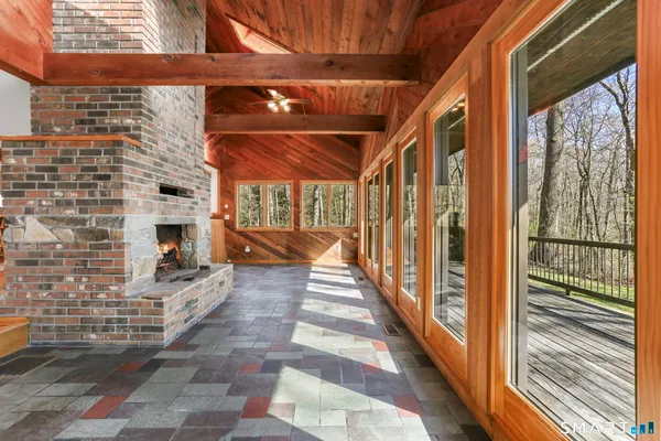 $559,900 | 68 Tawney Drive, Bethany, CT 06524