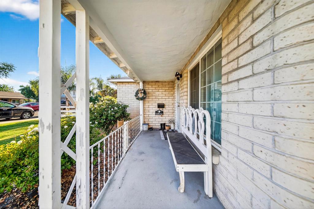 2126 Tulare Street Selma, CA 93662 - Photo 3 of 40 a view of balcony