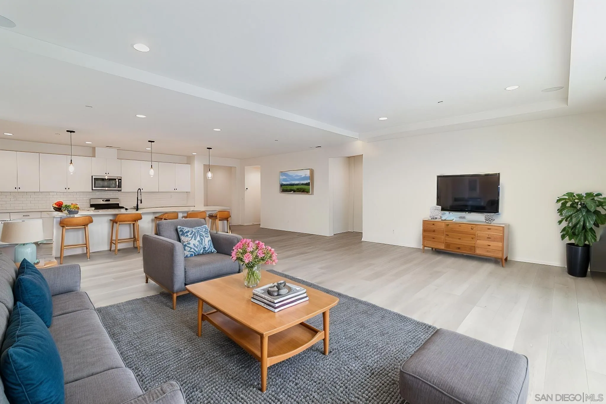 9253 Old Farmhouse Road Lakeside, CA 92040 - Photo 11 of 46 Gallery Image 11