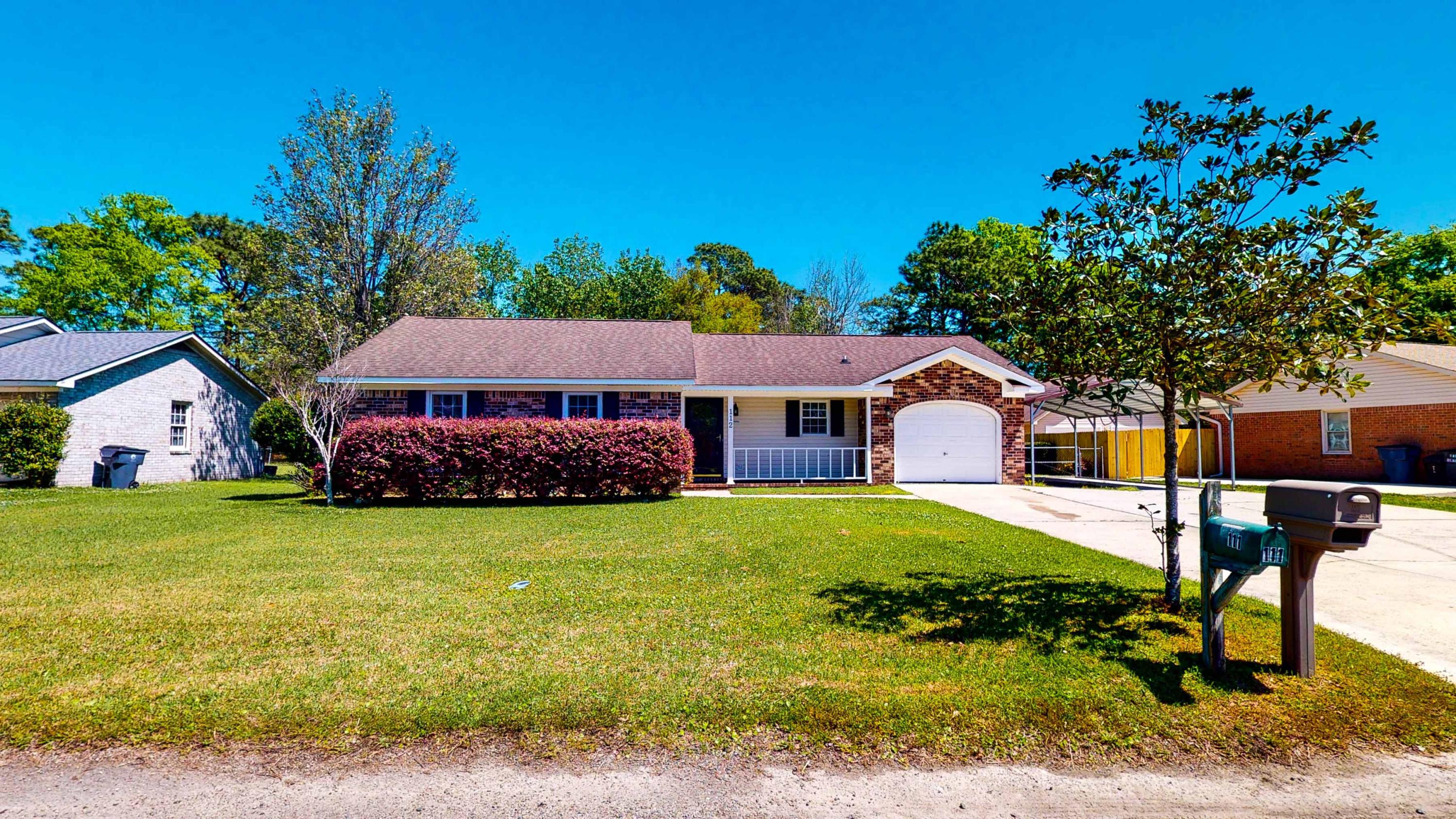 112 Kershaw Road 01
