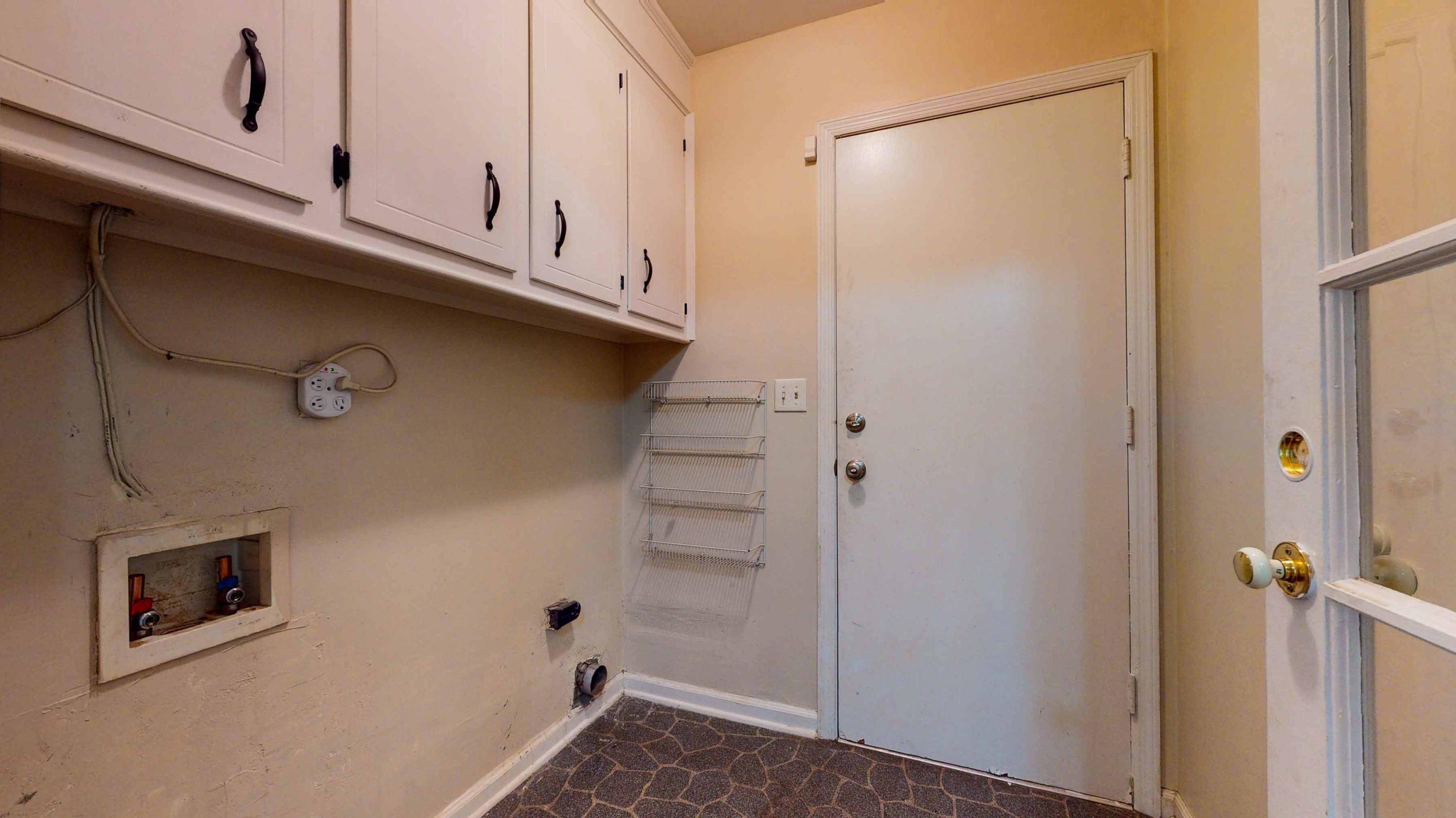 112 Kershaw Road Summerville, SC 29486 - Photo 13 of 34 112 Kershaw Road 14