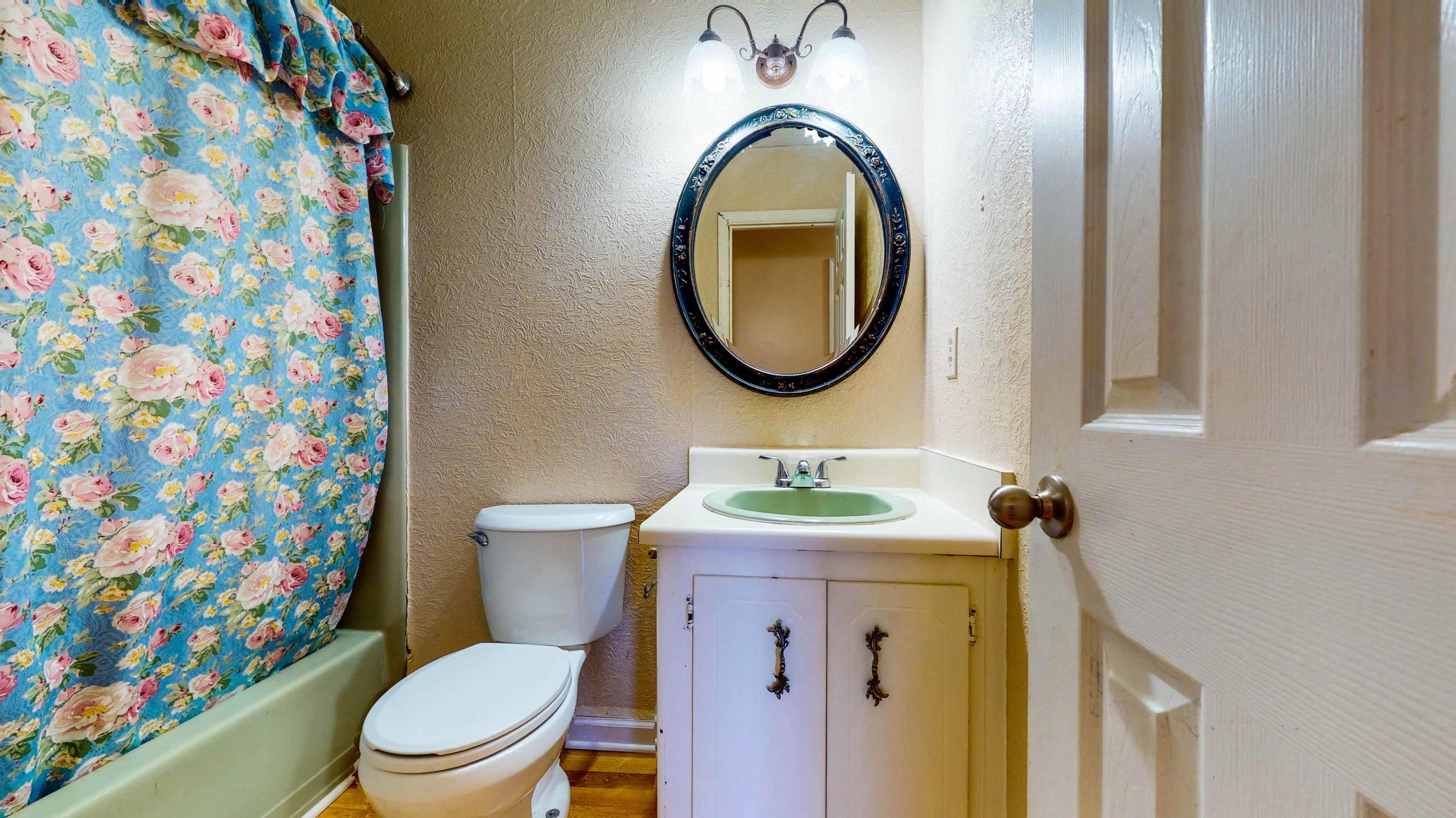112 Kershaw Road Summerville, SC 29486 - Photo 23 of 34 112 Kershaw Road 24