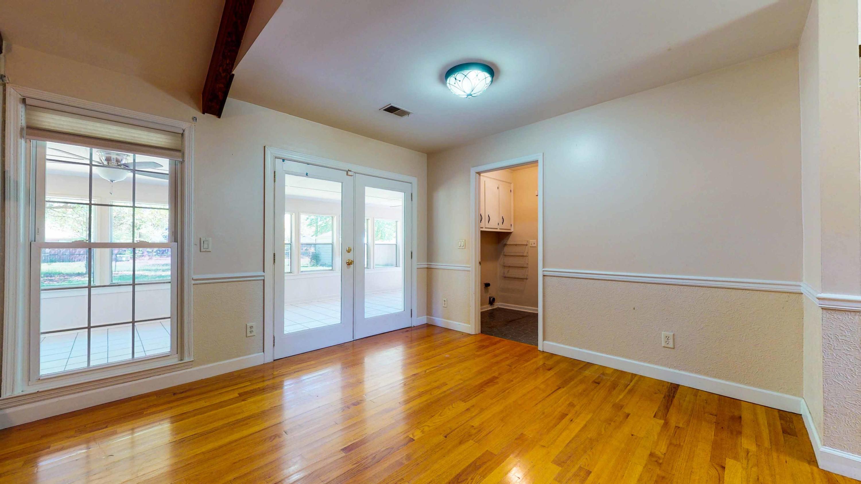 112 Kershaw Road 07