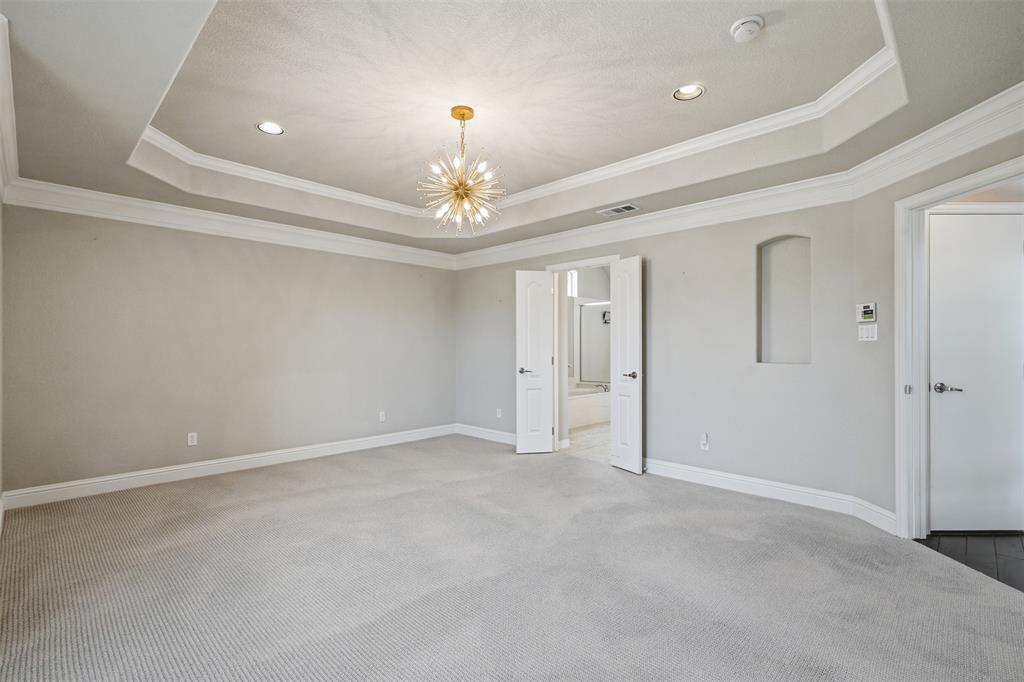 6512 Klamath Road Fort Worth, TX 76116 - Photo 13 of 24 Gallery Image 13