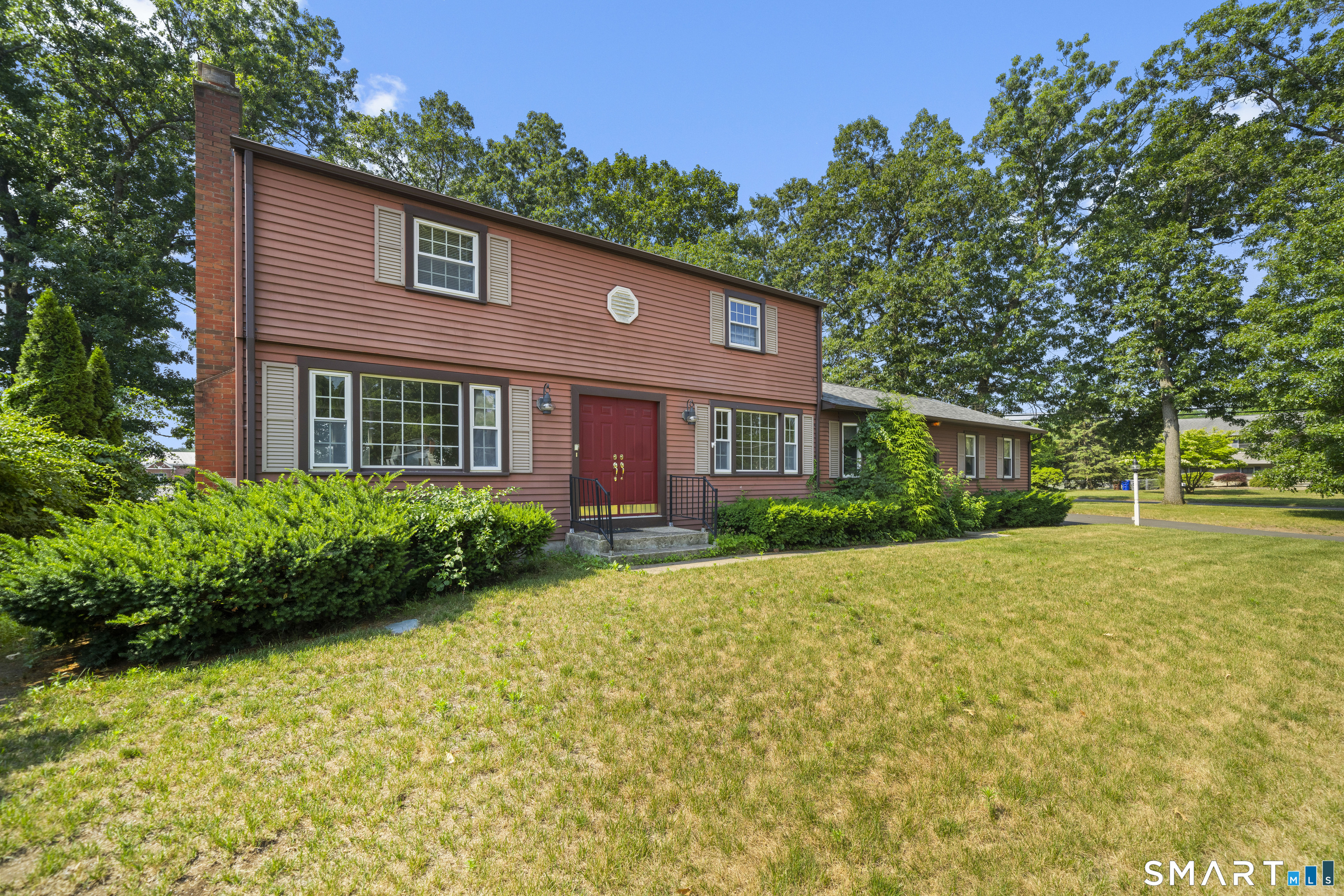 2 Sparkle Street Enfield, CT 06082 - Photo 2 of 32