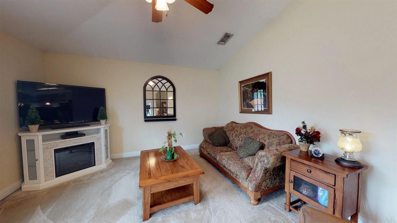 2240 Reed Ridge Court Navarre, FL 32566 - Photo 11 of 26 Gallery Image 11