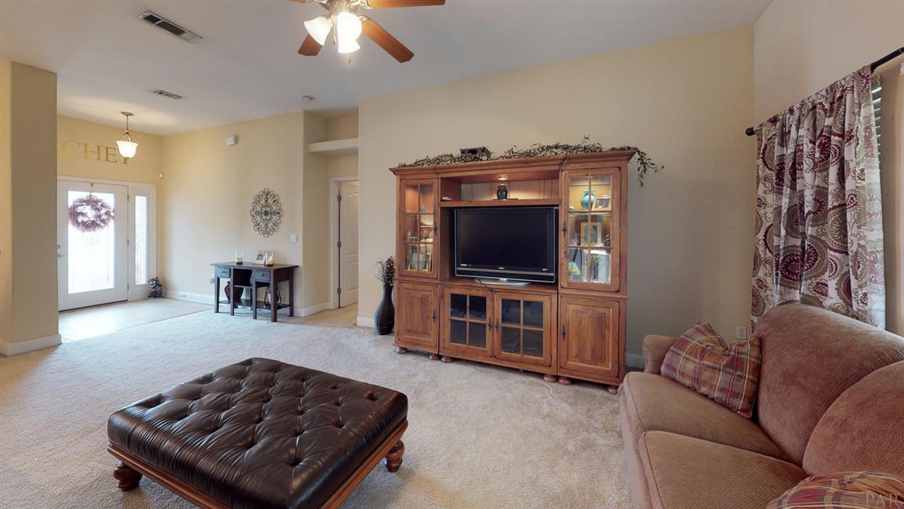 2240 Reed Ridge Court Navarre, FL 32566 - Photo 5 of 26 Gallery Image 5