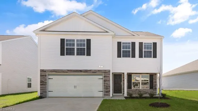 $330,240 | 109 Greenbrier Way, Stoneville, NC 27048