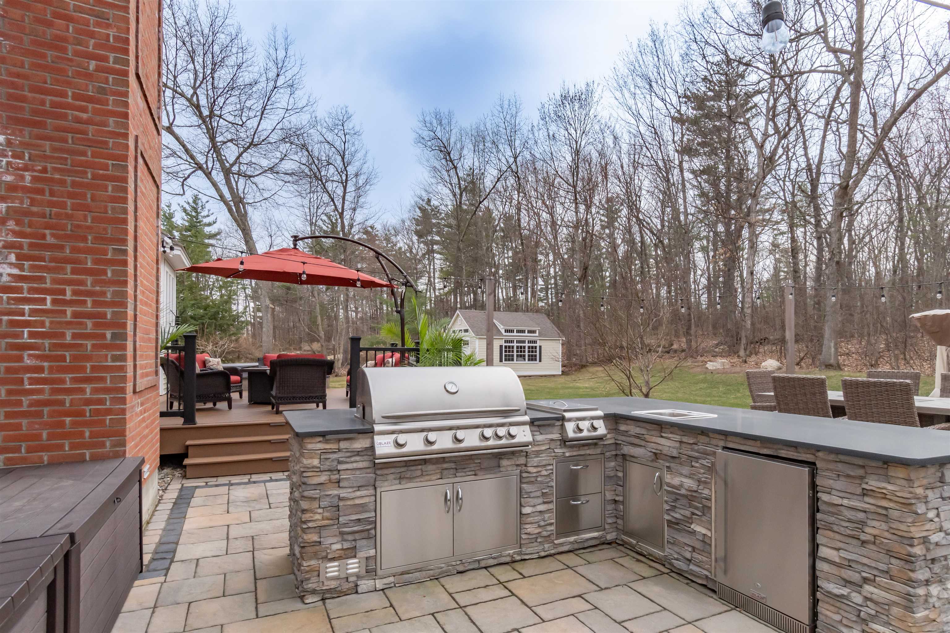102 Long Hill Road Hollis, NH 03049 - Photo 31 of 40