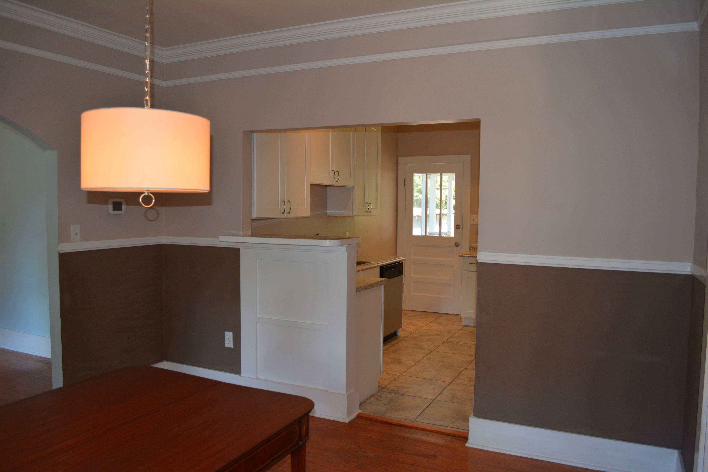 23 Wedgepark Road Charleston, SC 29407 - Photo 5 of 30 Dining Room into Kitchen