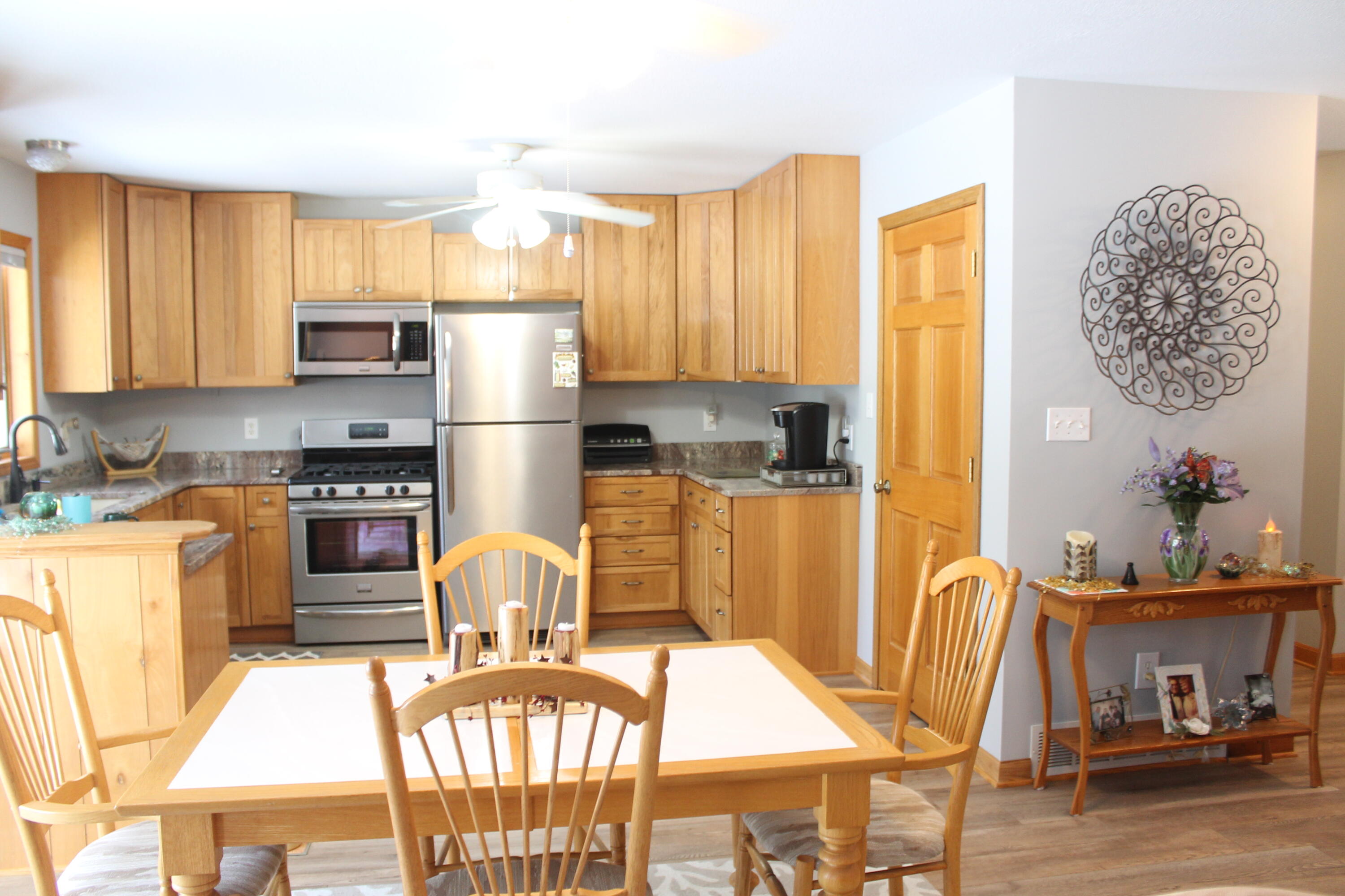 8585 North Loxley Road Roscommon, MI 48653 - Photo 10 of 43 Gallery Image 10