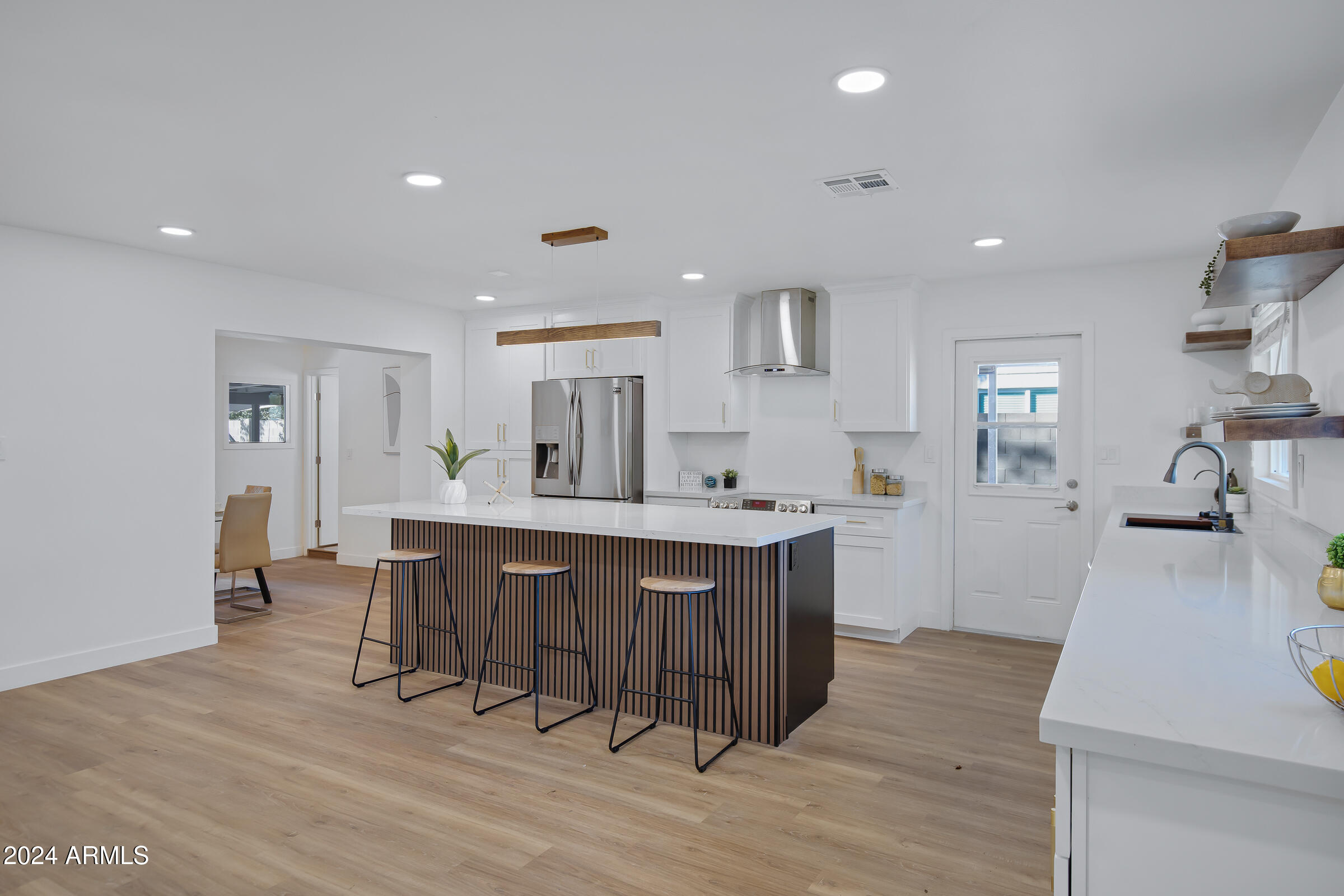 6925 East Almeria Road Scottsdale, AZ 85257 - Photo 15 of 31 6925 E Almeria Rd-9