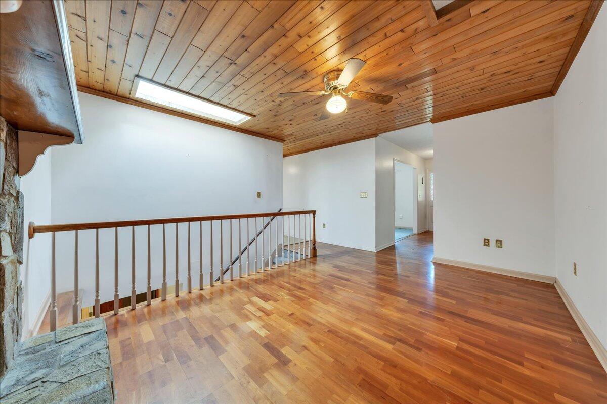 7834 Barrens Road Roanoke, VA 24019 - Photo 12 of 43 12-MIB01247
