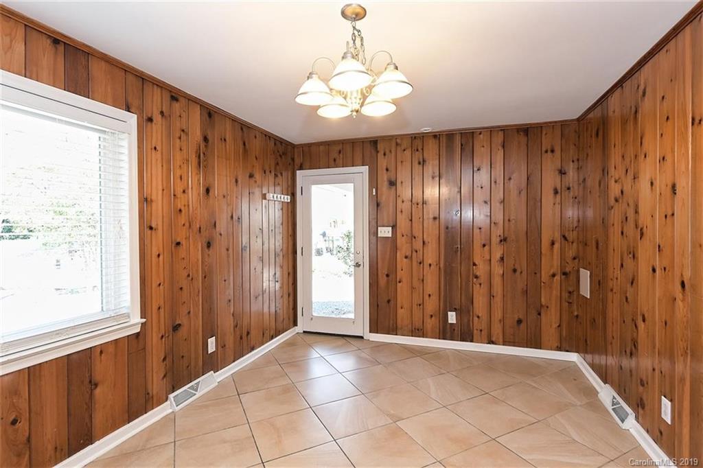 213 Forest Park Road Matthews, NC 28104 - Photo 11 of 25