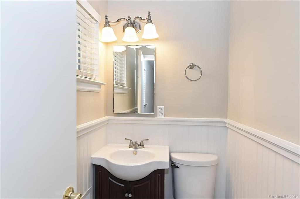 213 Forest Park Road Matthews, NC 28104 - Photo 14 of 25