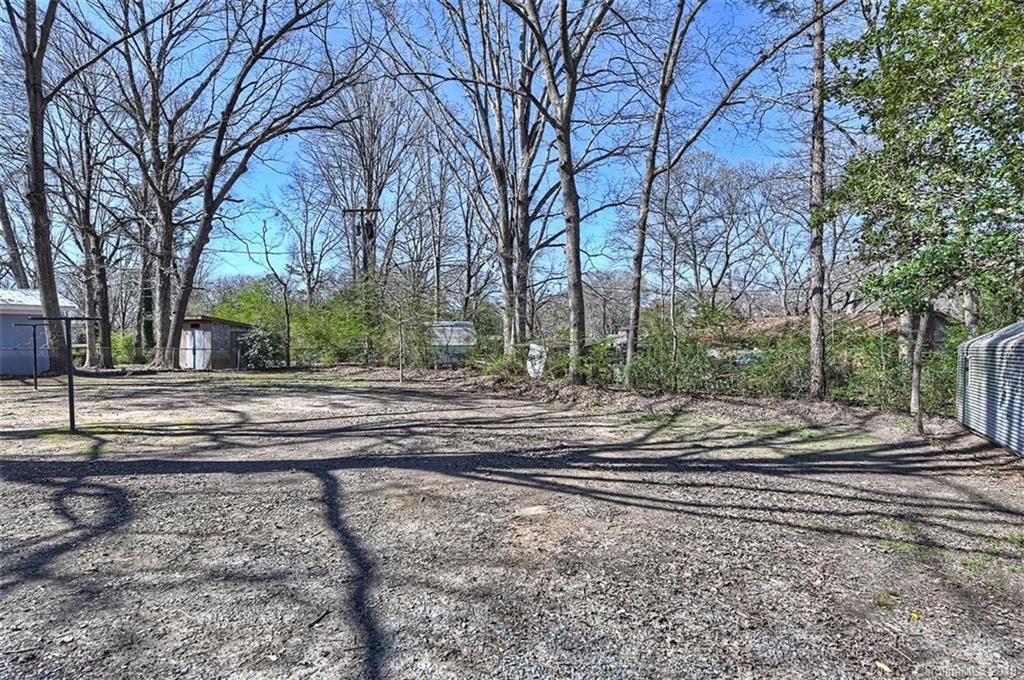 213 Forest Park Road Matthews, NC 28104 - Photo 19 of 25