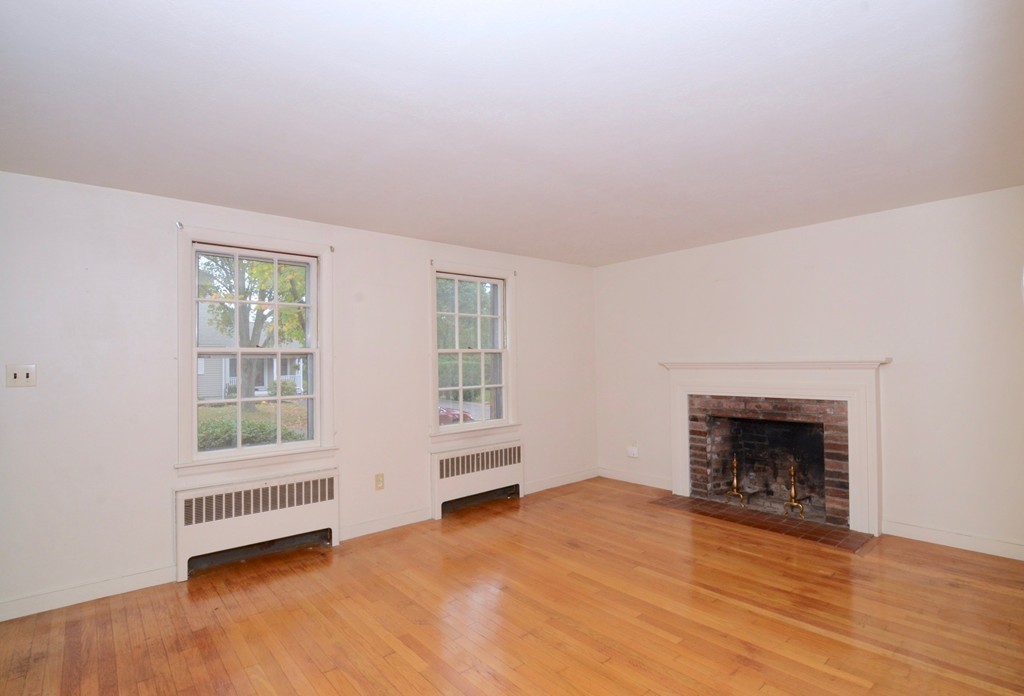 15 Polk Road Hingham, MA 02043 - Photo 10 of 20 Gallery Image 10
