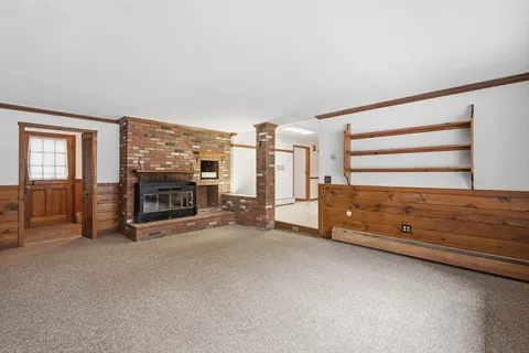 $585,000 | 52 Vicksburg Circle, Holden, MA 01520