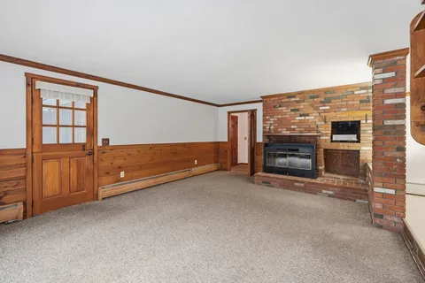 $585,000 | 52 Vicksburg Circle, Holden, MA 01520