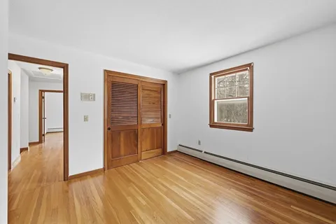 $585,000 | 52 Vicksburg Circle, Holden, MA 01520