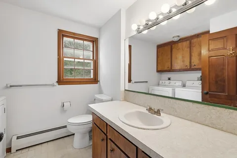 $585,000 | 52 Vicksburg Circle, Holden, MA 01520