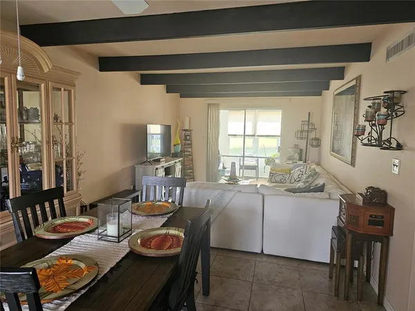 $101,999 | 915 Club Circle, Lakeshore, FL 33854