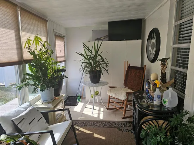 $106,999 | 915 Club Circle, Lakeshore, FL 33854