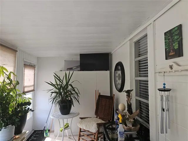 $106,999 | 915 Club Circle, Lakeshore, FL 33854