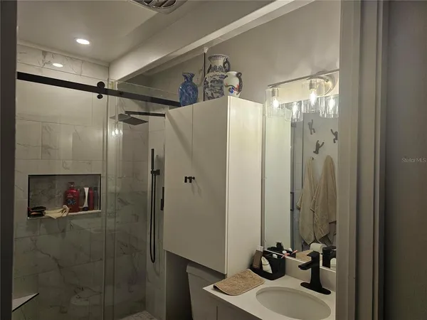 $101,999 | 915 Club Circle, Lakeshore, FL 33854
