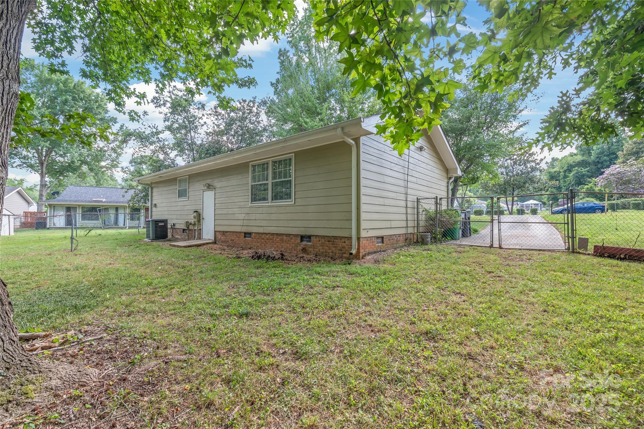 3312 Autumn Ridge Drive Charlotte, NC 28269 - Photo 32 of 32 Gallery Image 32