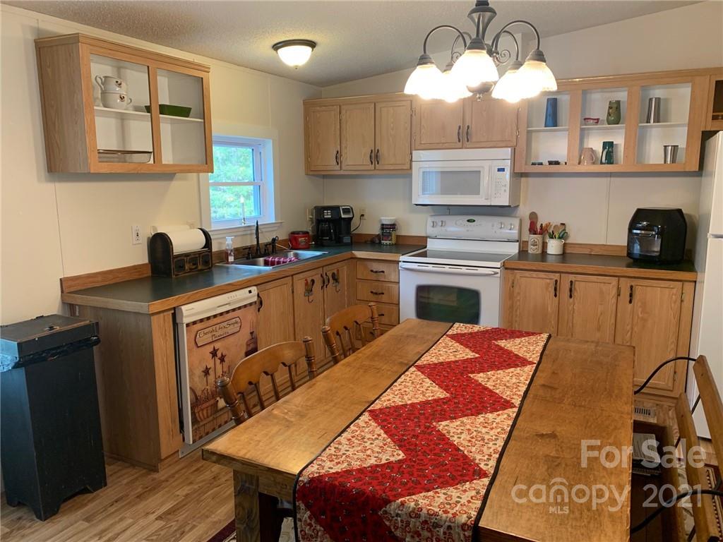 4293 State Rd S-28-798 Kershaw, SC 29067 - Photo 10 of 39 Gallery Image 10