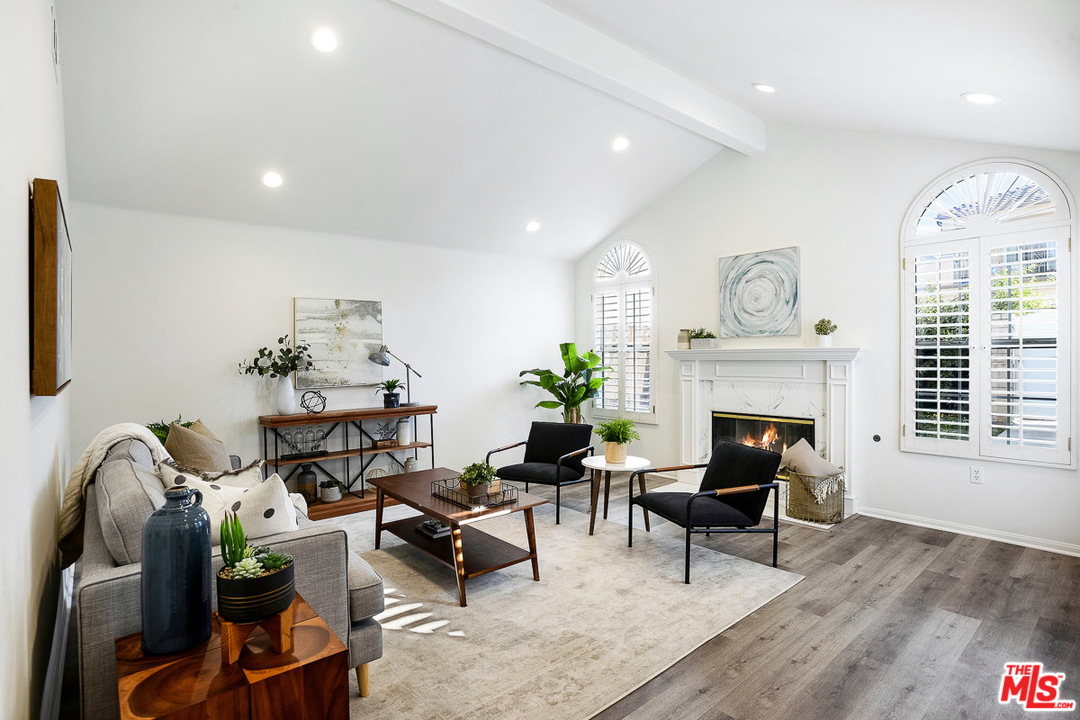 314 Ultimo Avenue Long Beach, CA 90814 - Photo 11 of 23